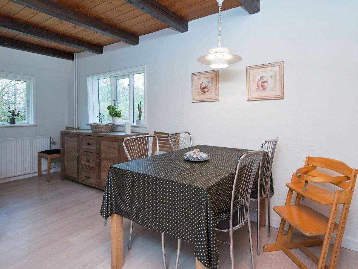 15 Person Holiday Home In Hundslund Екстериор снимка